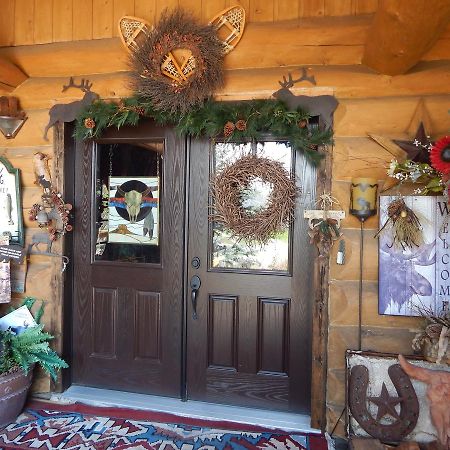 Idle Spurs Log Cabin Bed & Breakfast Black Diamond Exteriér fotografie