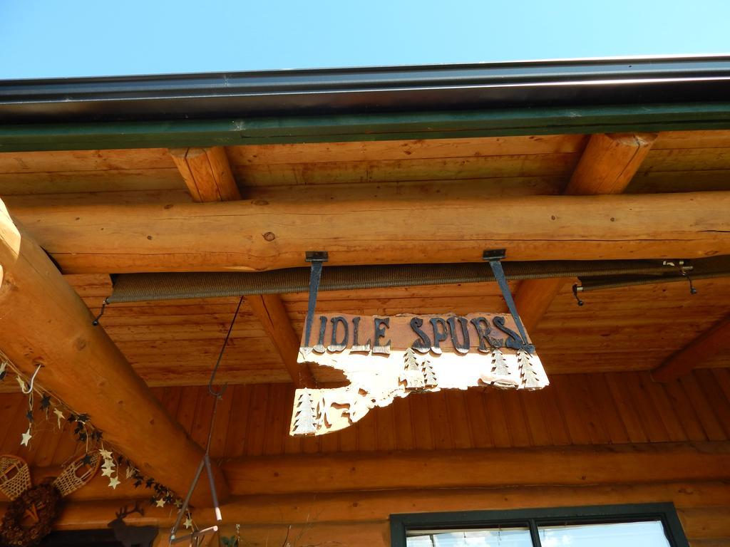 Idle Spurs Log Cabin Bed & Breakfast Black Diamond Exteriér fotografie
